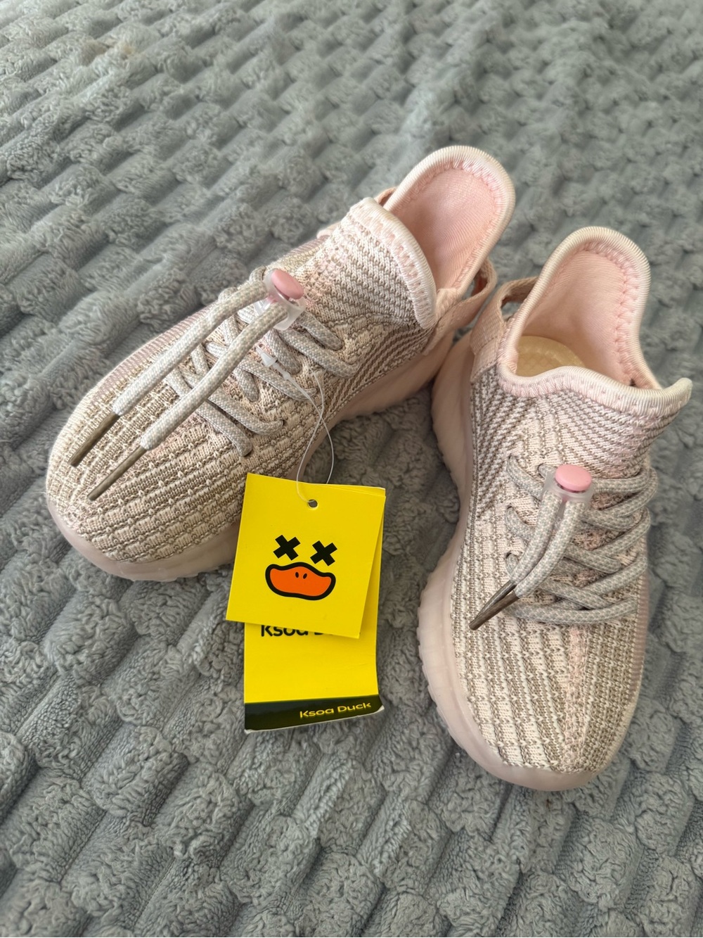 Kids Knit Slip-On Sneakers in Light Pink -